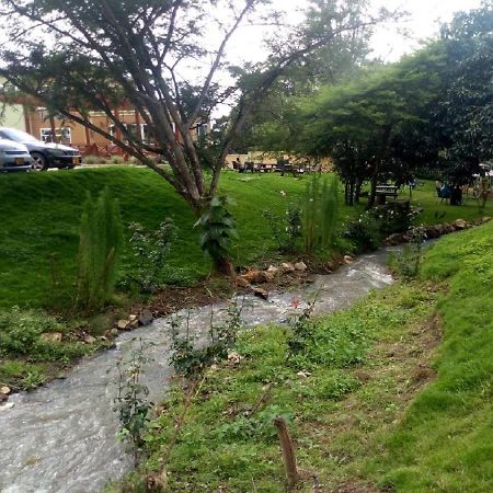 Hotel Desderia Mbeya Exterior photo